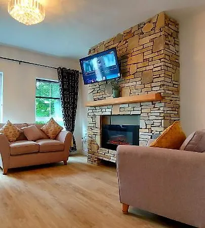 Wild Atlantic Way - Haven - Sleeps 10 Ballyshannon