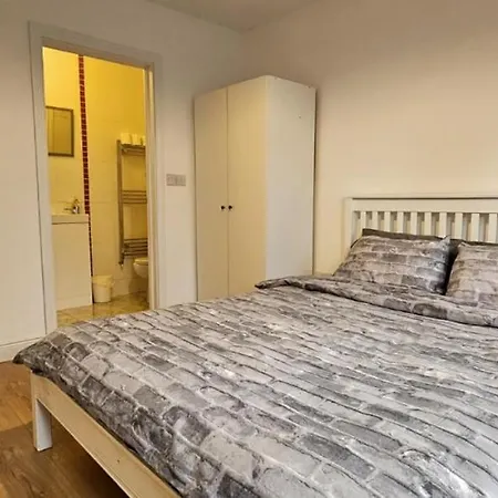 Wild Atlantic Way - Haven - Sleeps 10 Ballyshannon