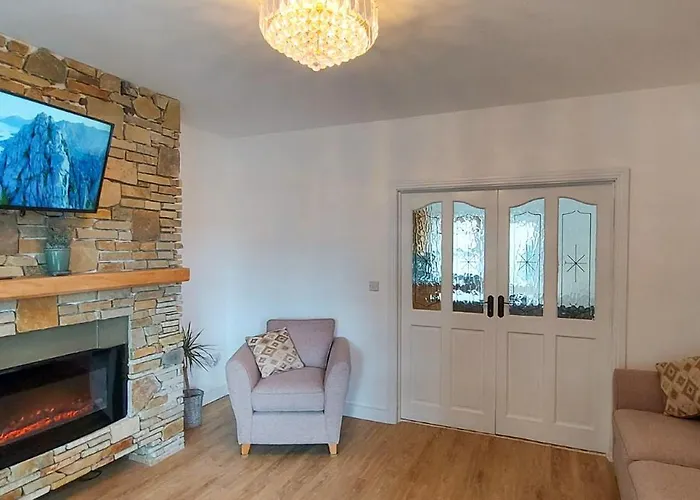 Wild Atlantic Way - Haven - Sleeps 10 펜션